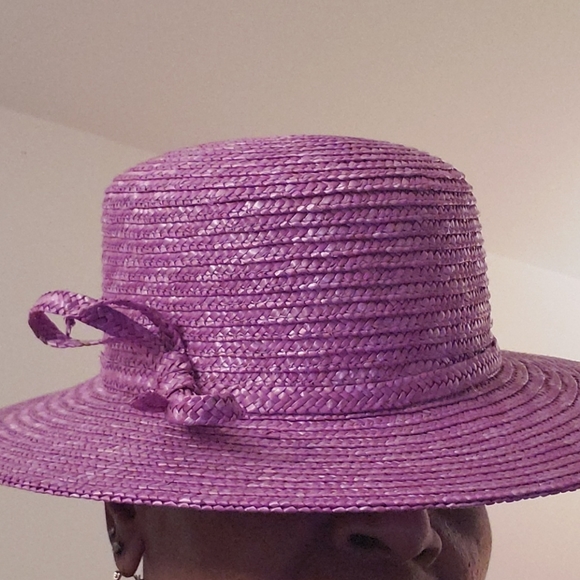 Make me an offer!👀🌟💥 Beautiful sharp Straw hat - Picture 2 of 5